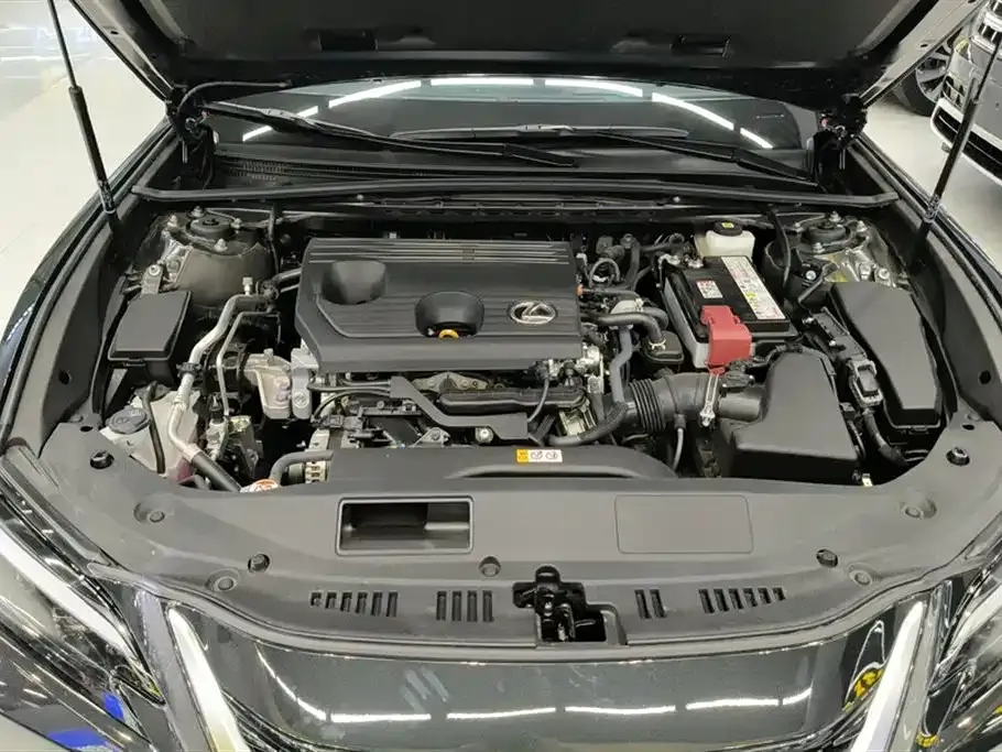 Lexus ES 2025 из CN, фото 10