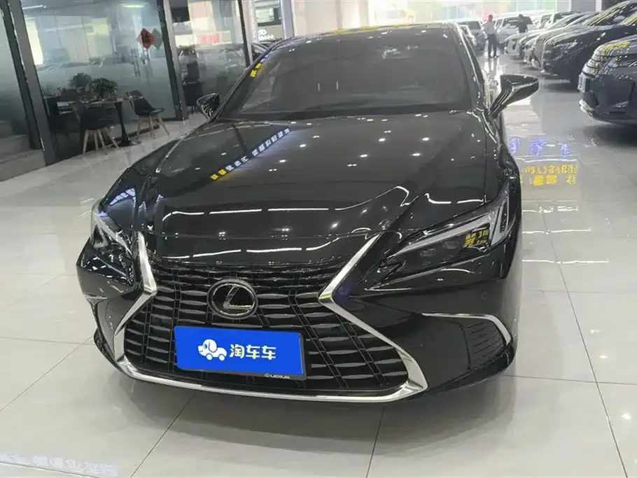 Lexus ES 2025 из CN, фото 2