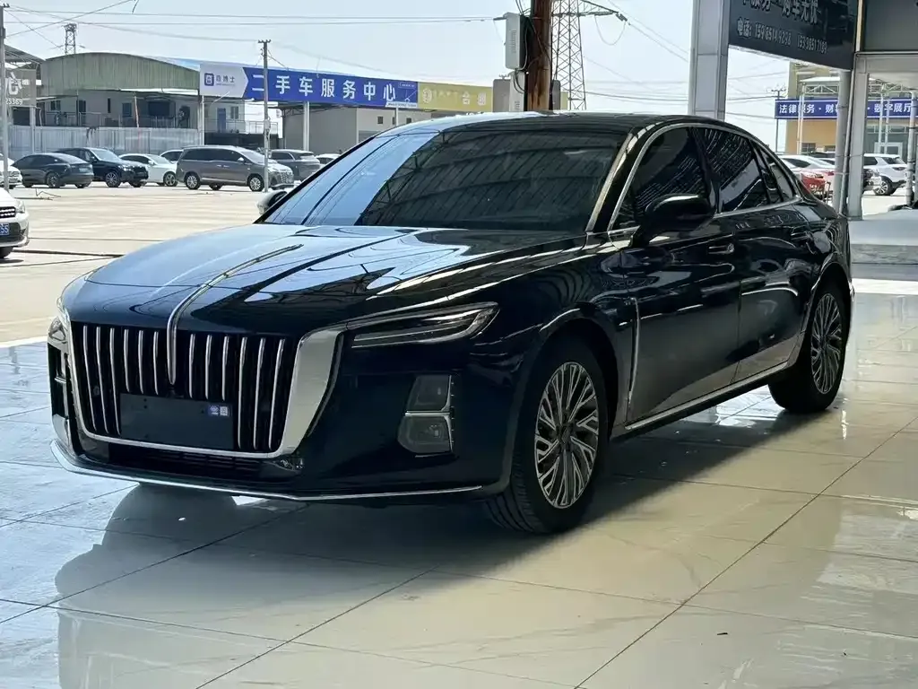 Hongqi H5 — фото 1