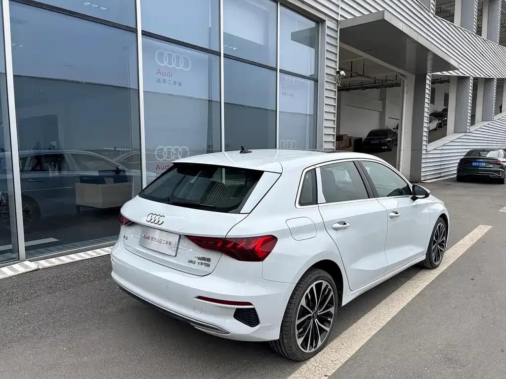 Audi A3 — фото 9