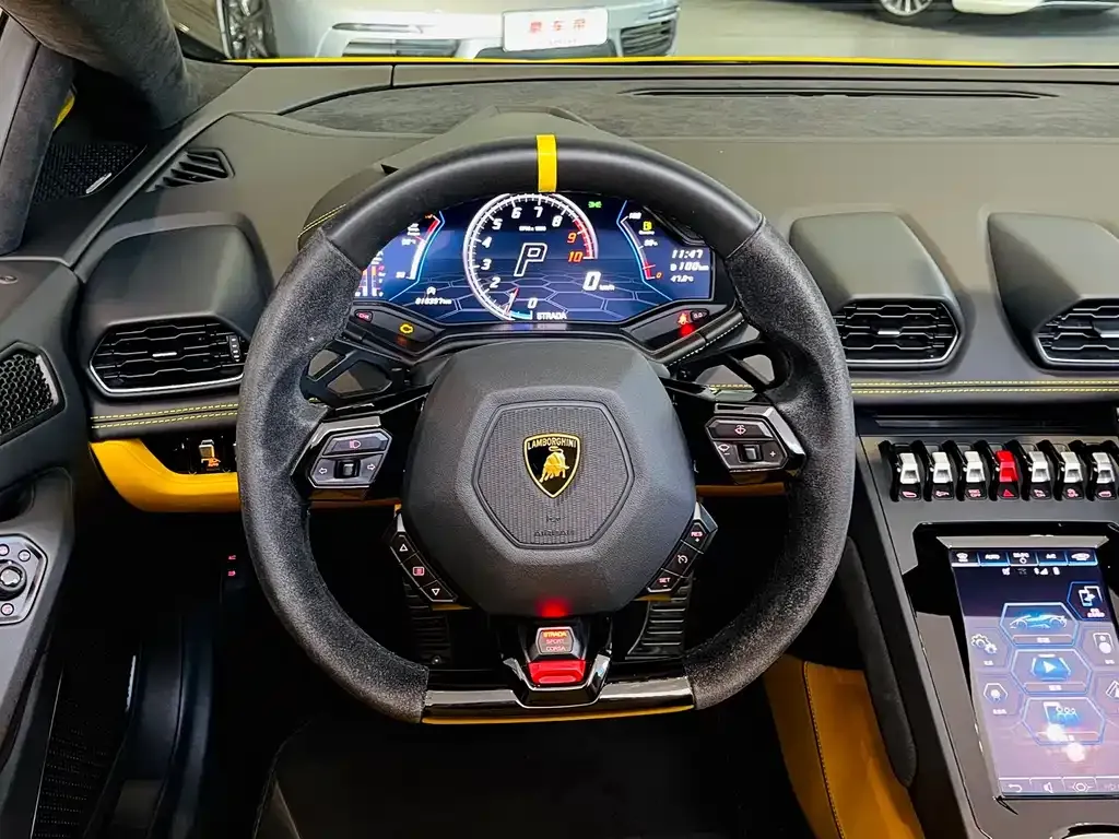 Lamborghini Huracan 2022 из CN, фото 10