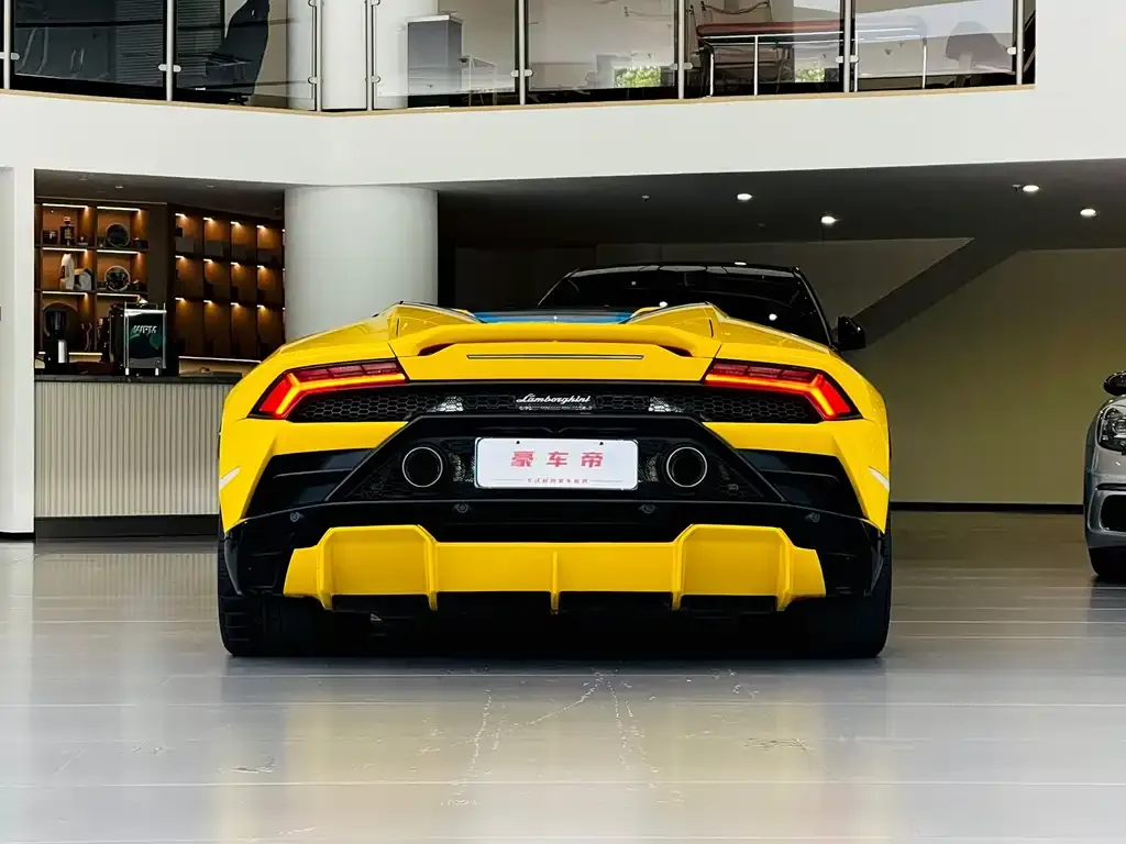 Lamborghini Huracan 2022 из CN, фото 5