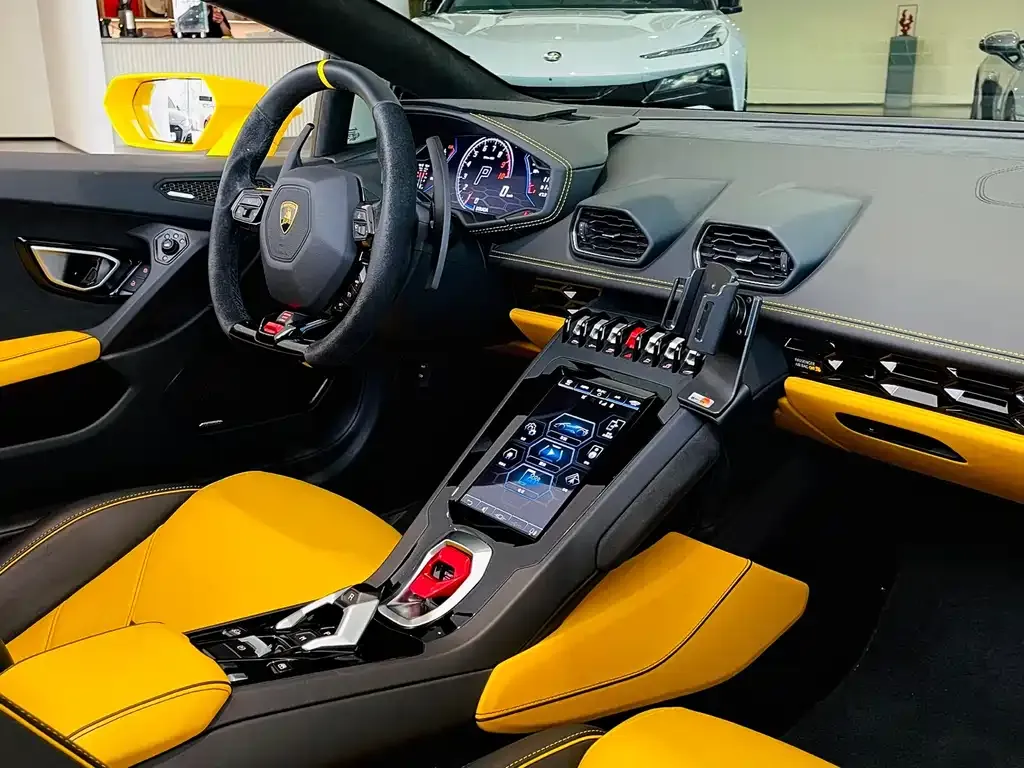Lamborghini Huracan 2022 из CN, фото 9
