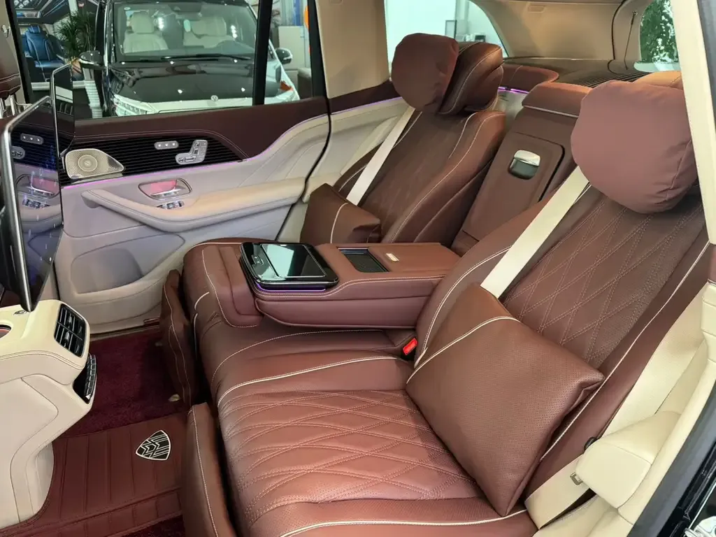 Mercedes-Benz GLS 2024 из CN, фото 10