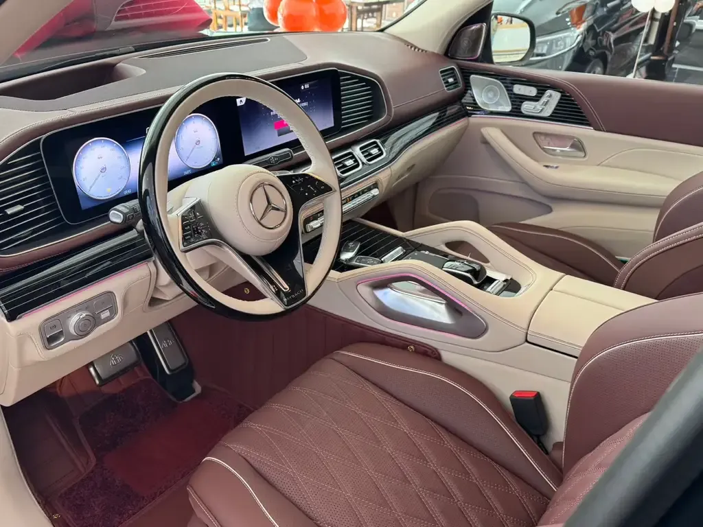Mercedes-Benz GLS 2024 из CN, фото 4