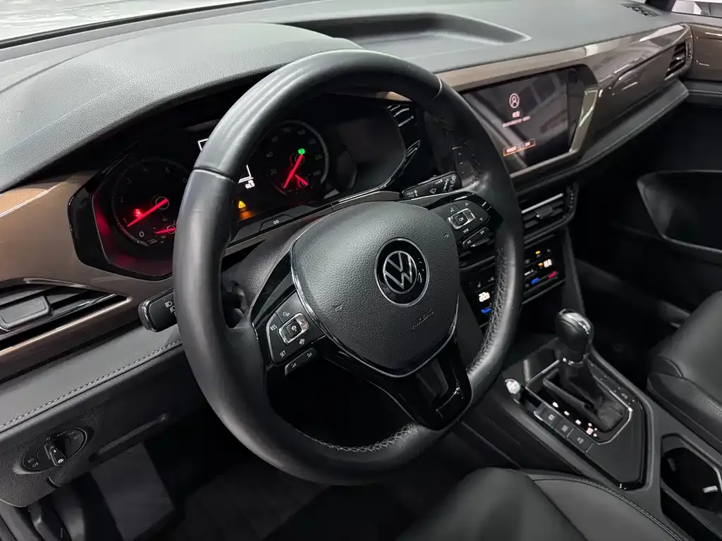 Volkswagen Tharu 2021 из CN, фото 9