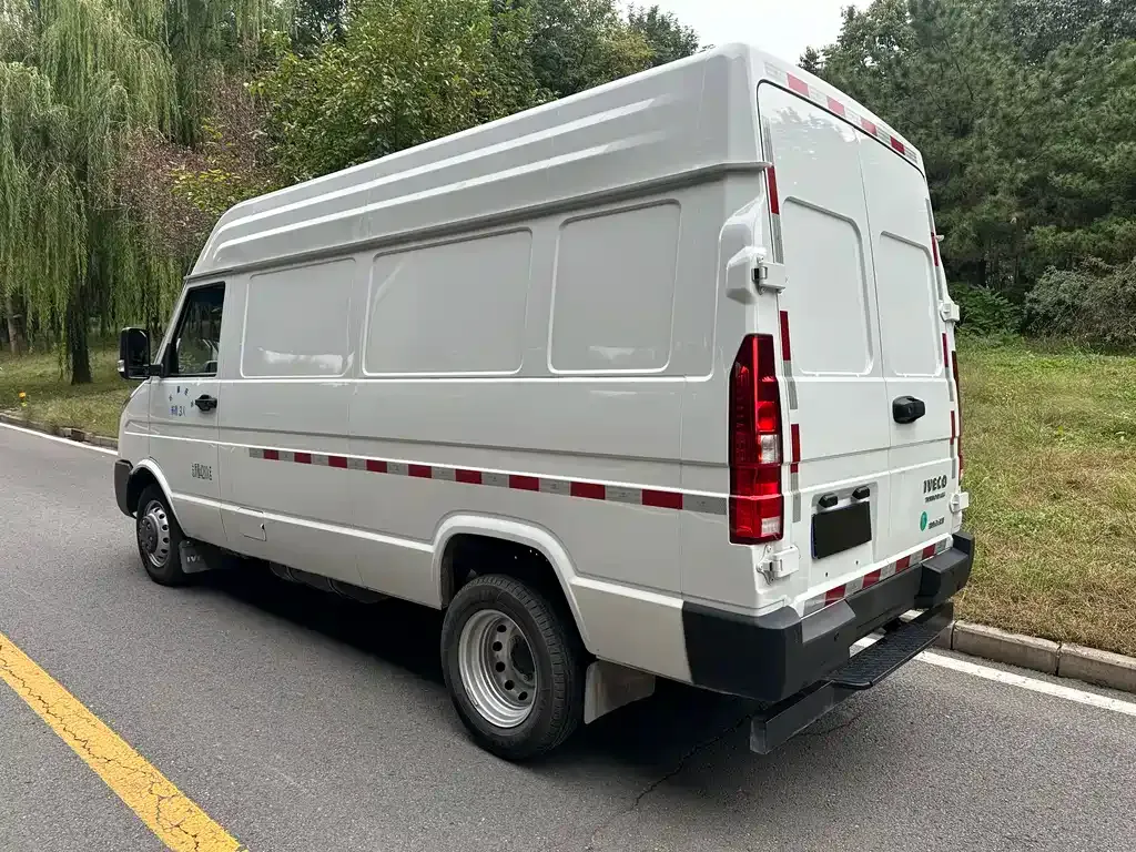 IVECO Daily 2025 из CN, фото 6