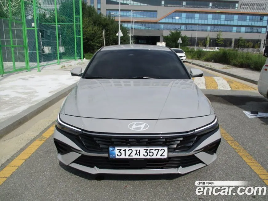 Hyundai AVANTE 2025 из KR, фото 1