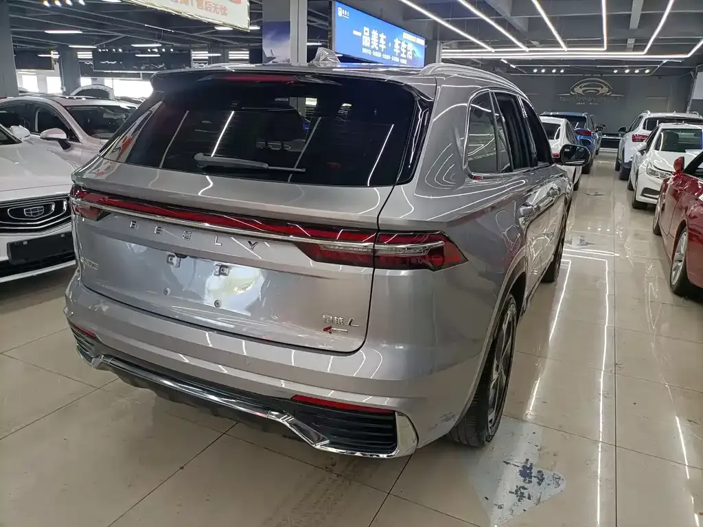 Geely Xingyue L — фото 4