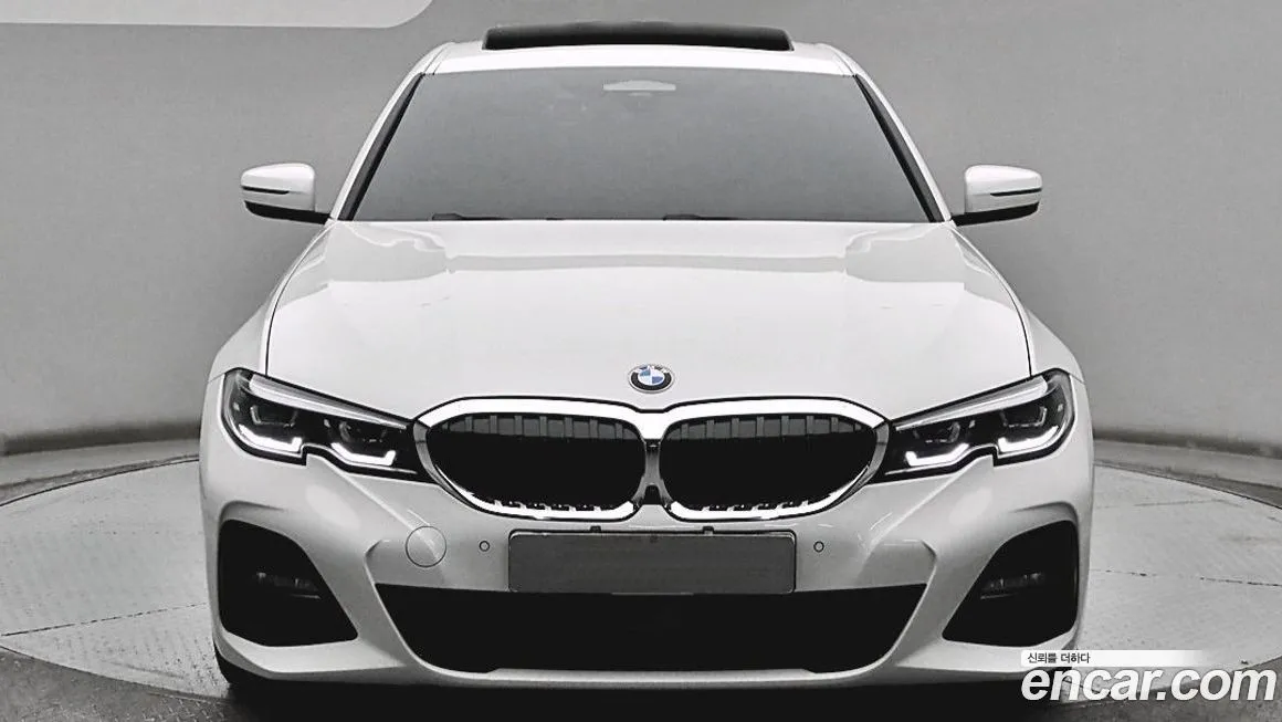 BMW 3-Series — фото 1