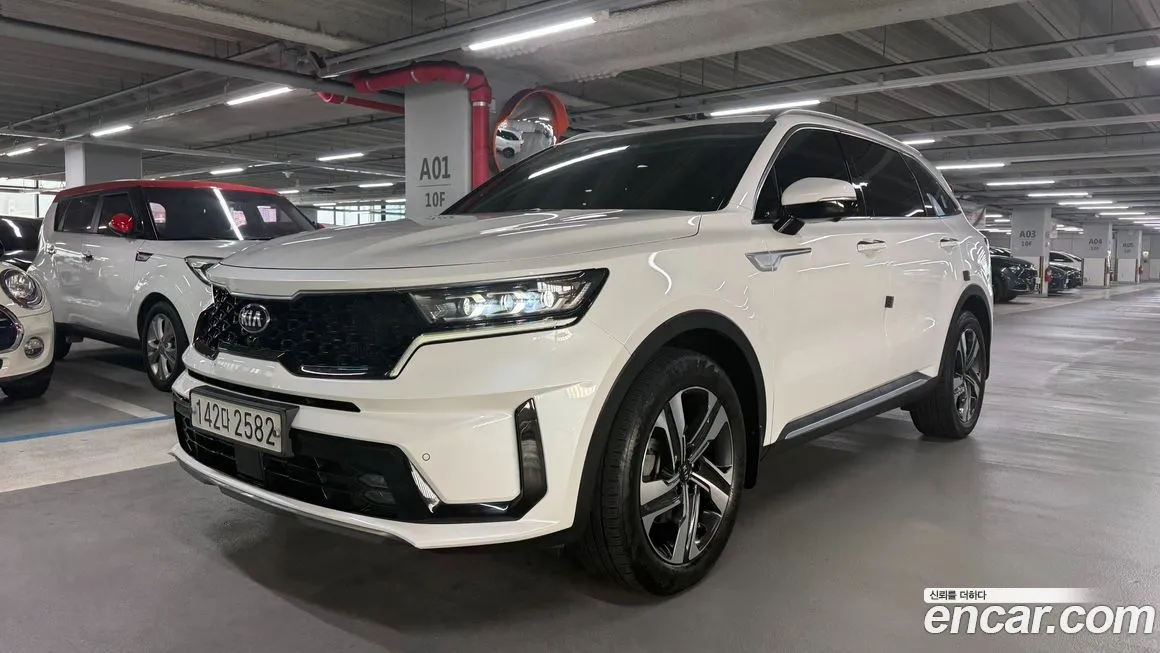 Kia Sorento — фото 1