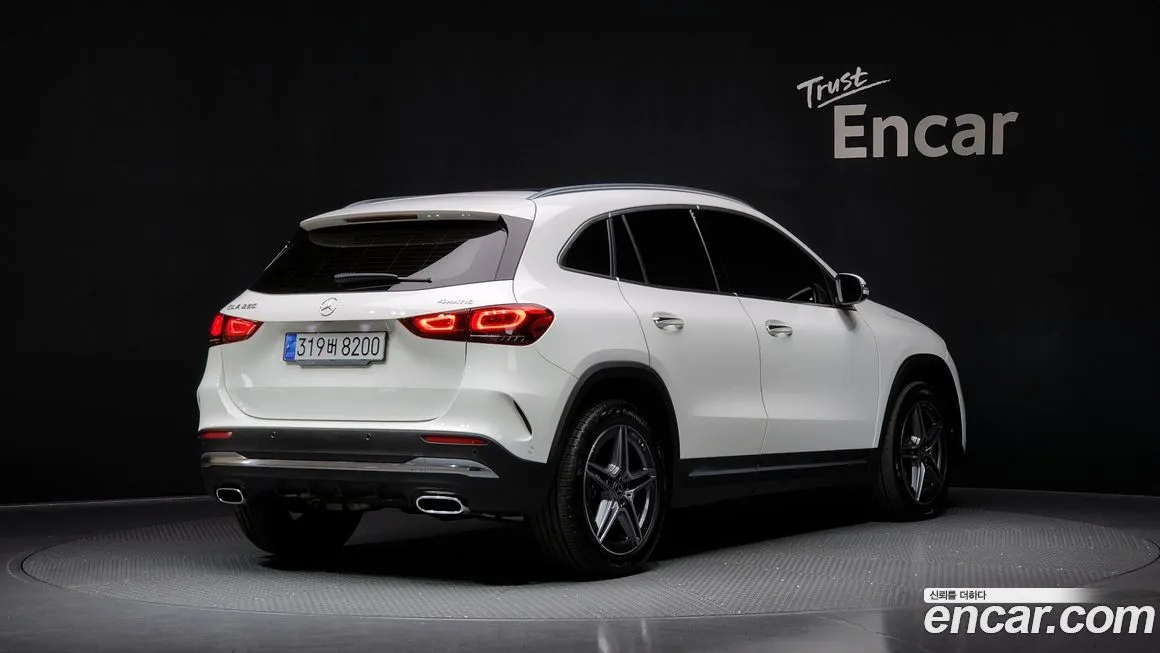 Mercedes-Benz GLA-Class — фото 2