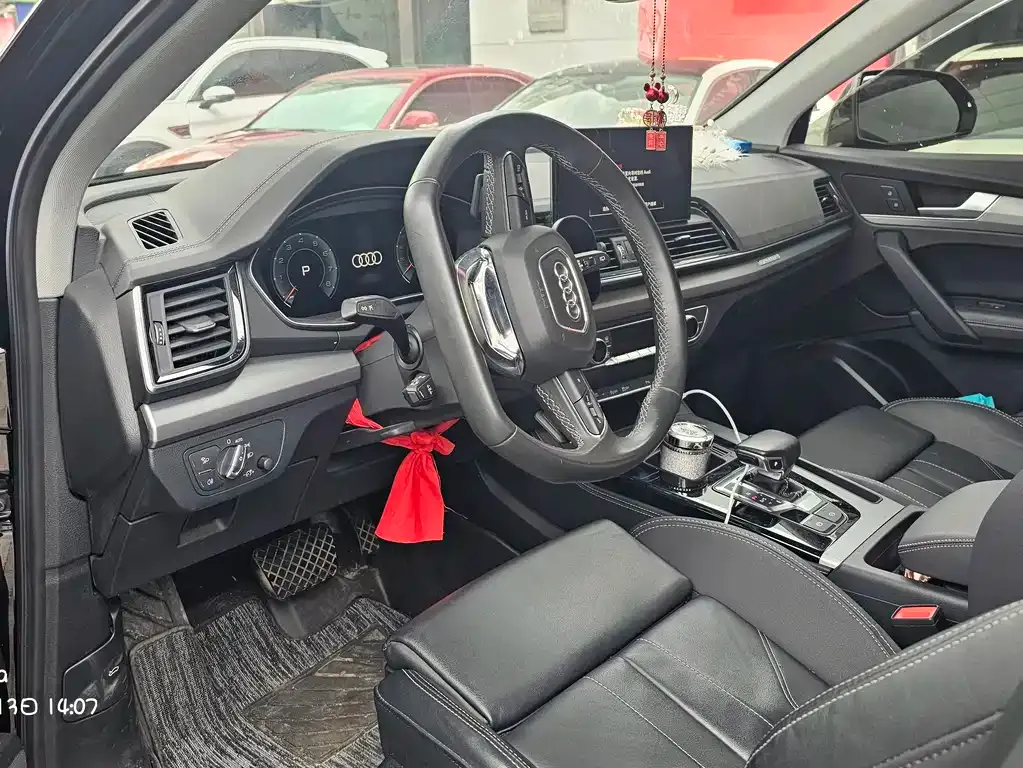Audi Q5L 2022 из CN, фото 4