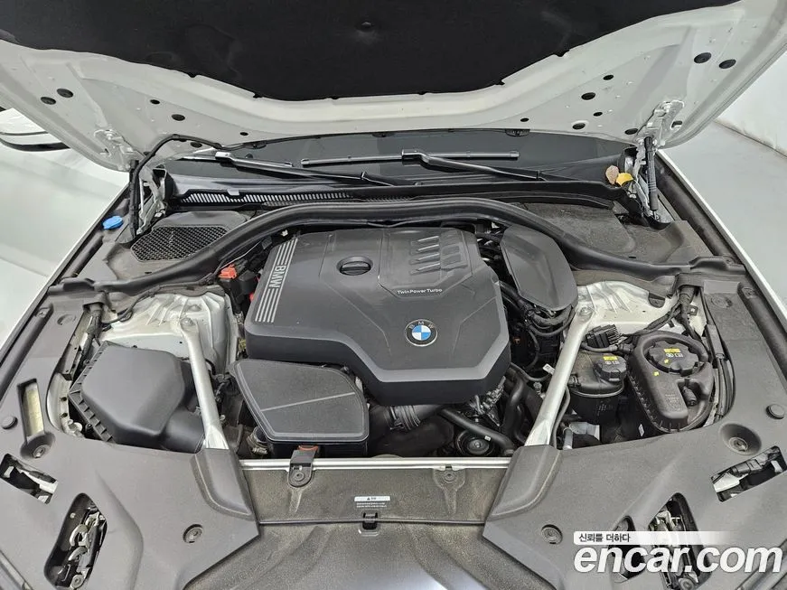 BMW 5-Series 2022 из KR, фото 10