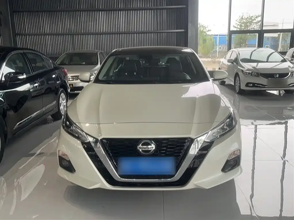 Nissan Teana 2022 из CN, фото 3