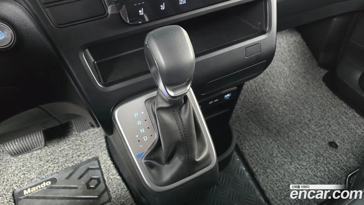 Hyundai Staria — фото 9