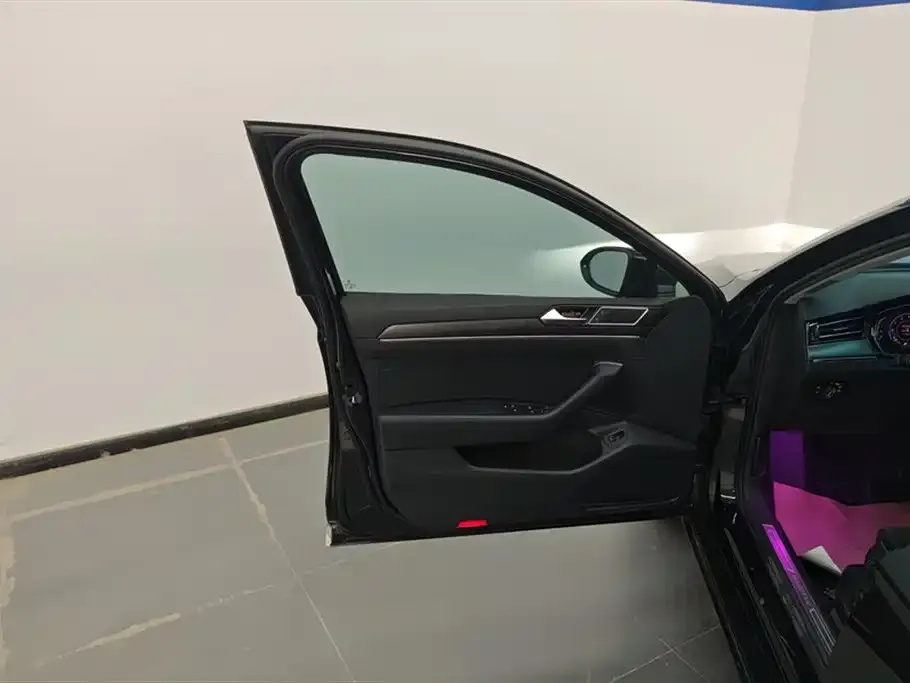 Volkswagen Magotan 2022 из CN, фото 7