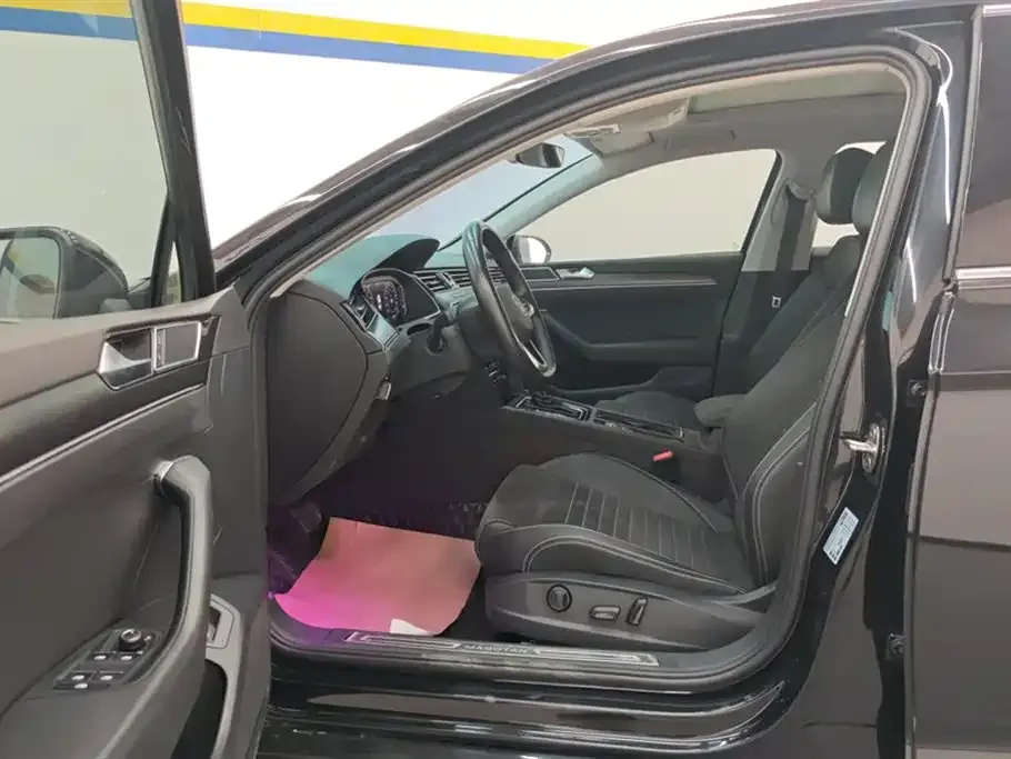 Volkswagen Magotan 2022 из CN, фото 9