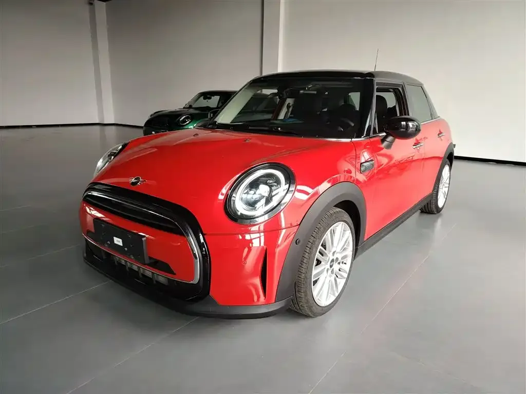MINI Cooper (3-door) 2021 из CN, фото 2