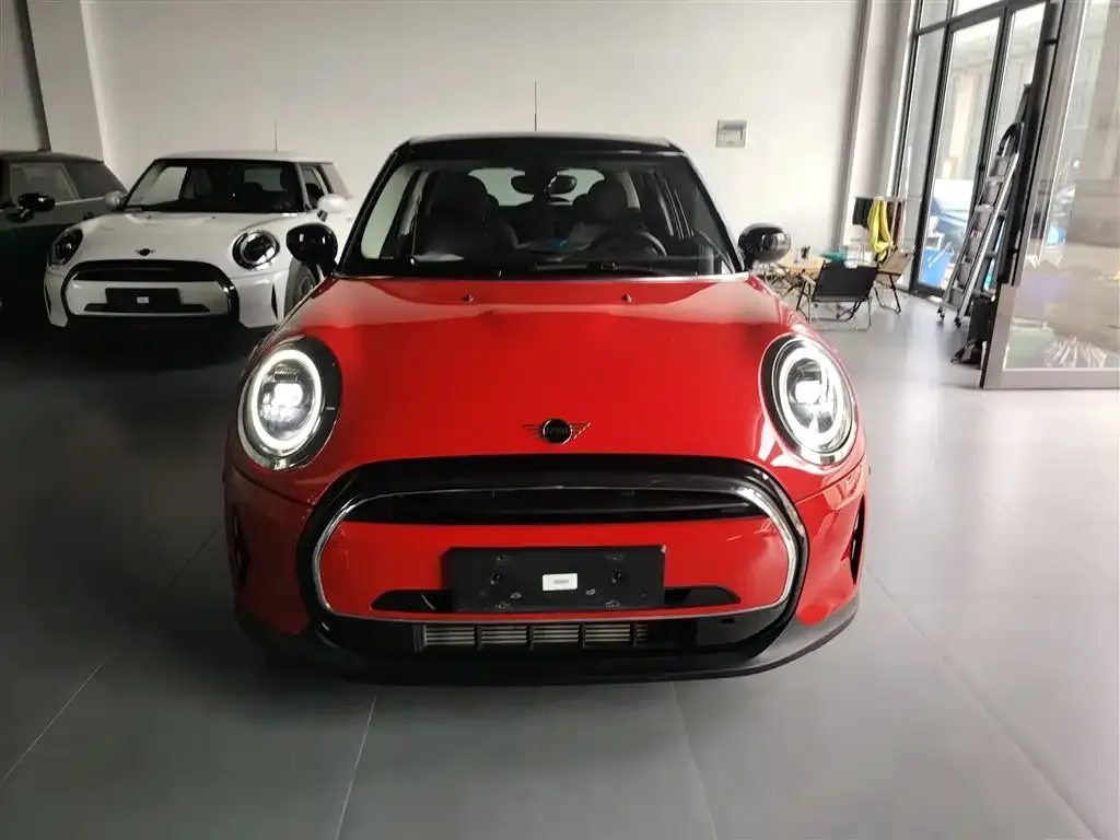 MINI Cooper (3-door) 2021 из CN, фото 3