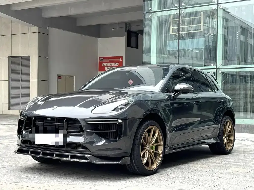 Porsche Macan — фото 1