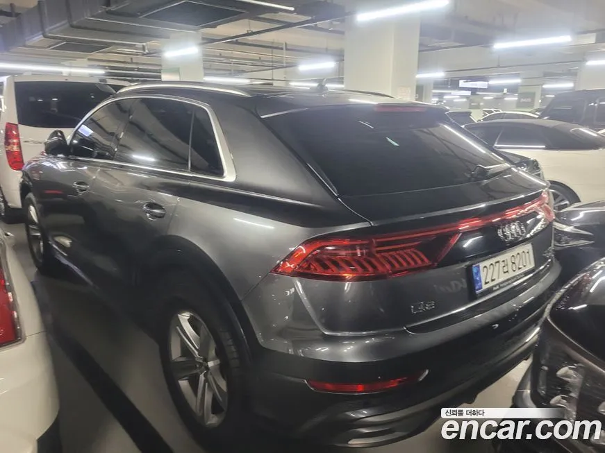 Audi Q8 2021 из KR, фото 4