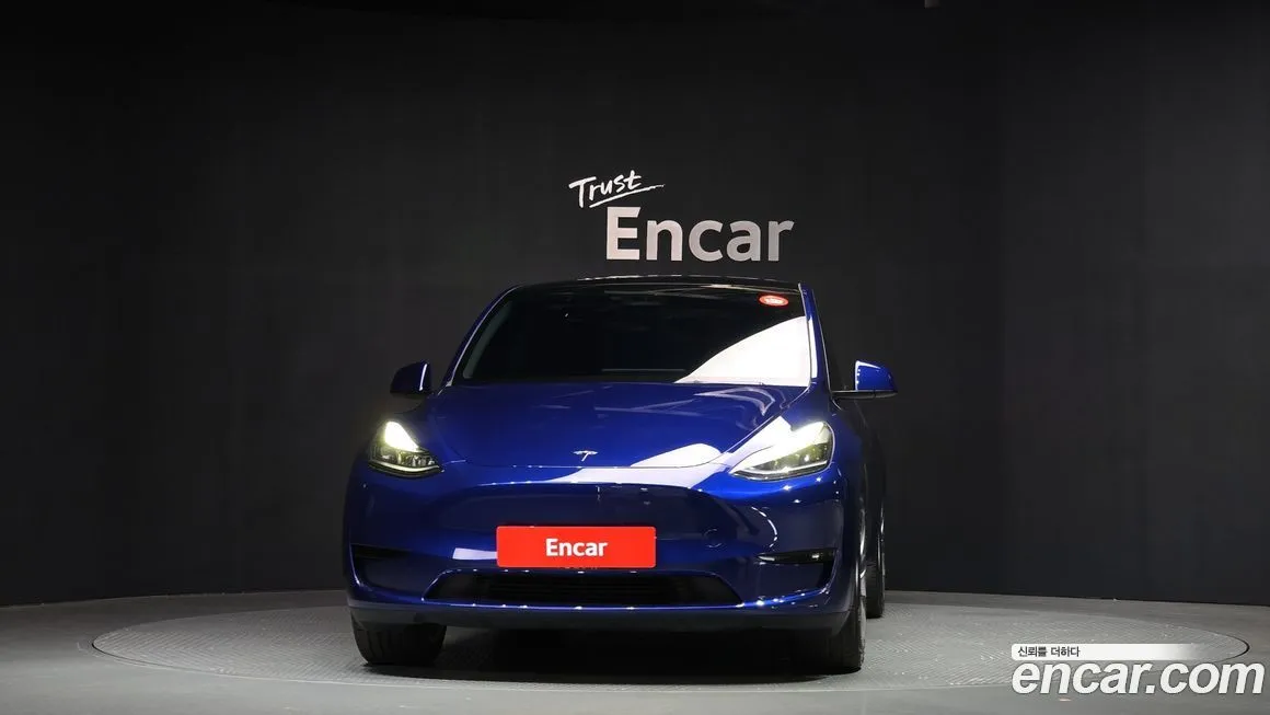 Tesla Model Y — фото 3