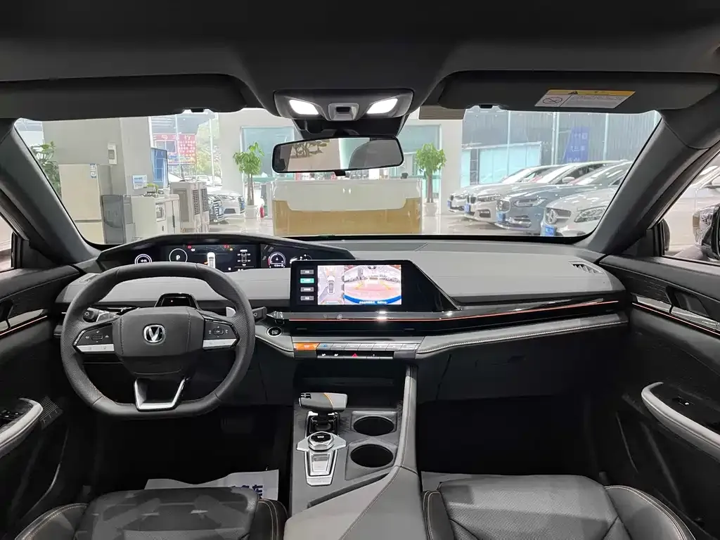 Changan UNI-V 2023 из CN, фото 10