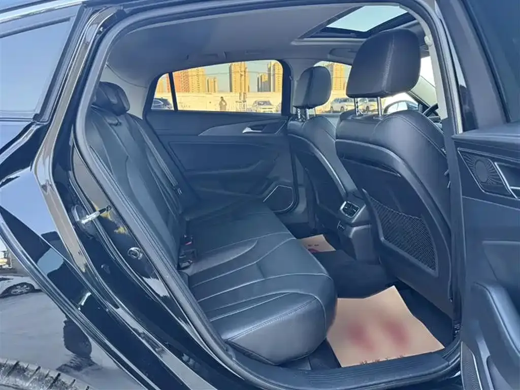 Hongqi H5 2021 из CN, фото 2