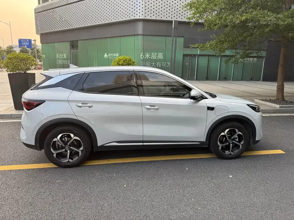 [object Object] Yuan Plus 2025 из CN, фото 5