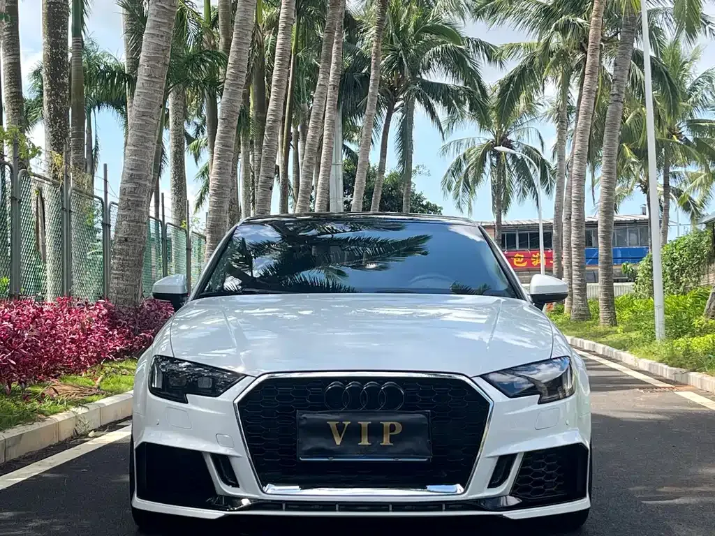 Audi A3 2021 из CN, фото 2
