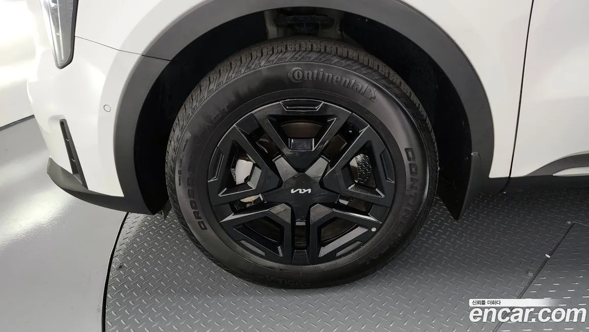Kia Sorento — фото 5