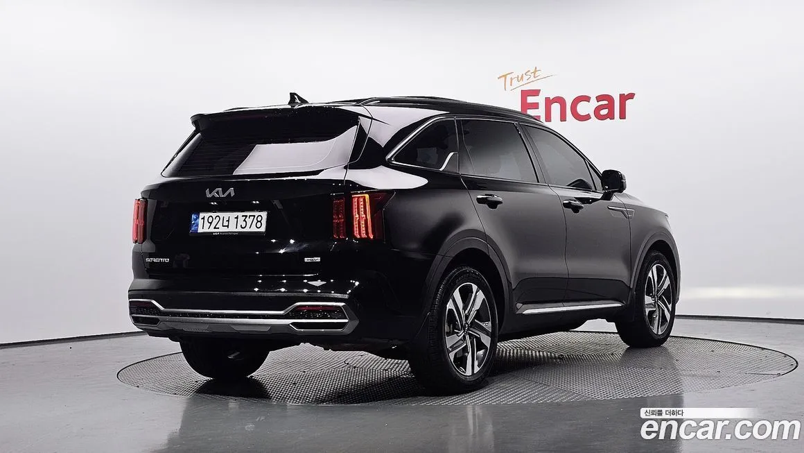 Kia Sorento — фото 2