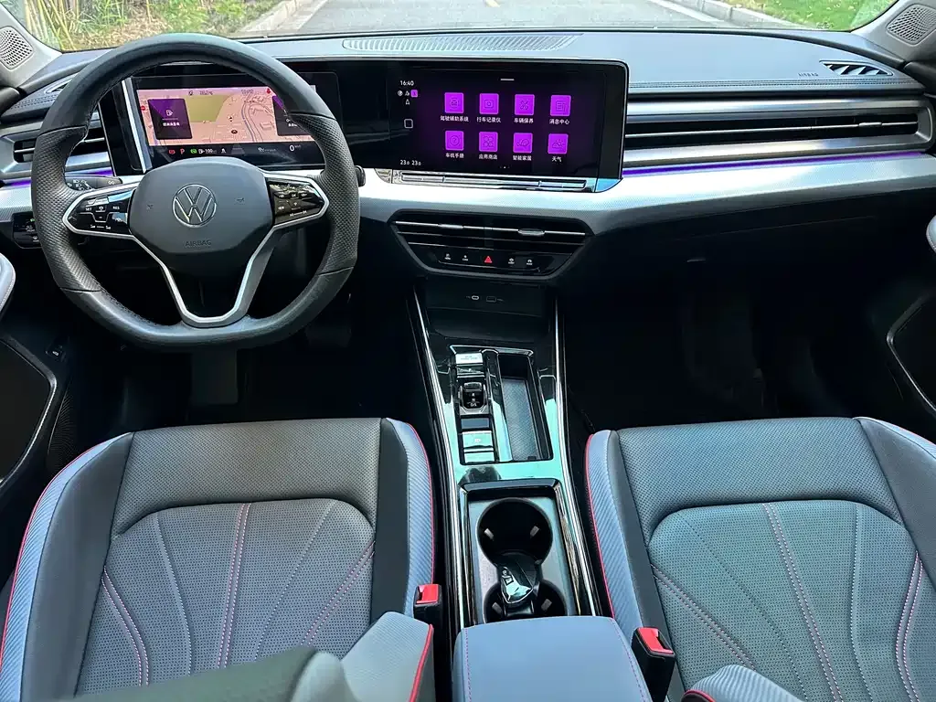 Volkswagen Lamando 2023 из CN, фото 5