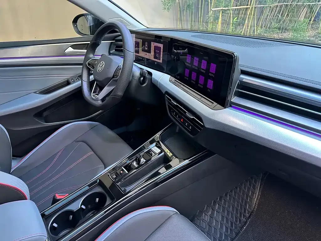 Volkswagen Lamando 2023 из CN, фото 7