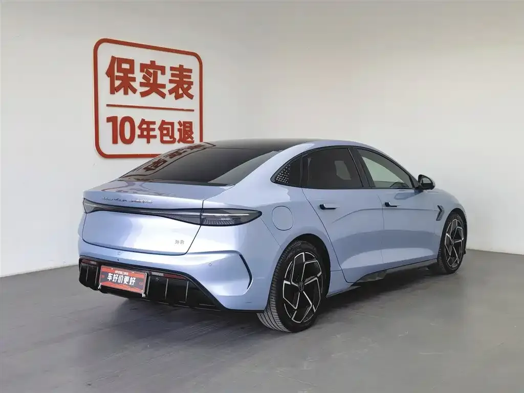 BYD Seal — фото 2