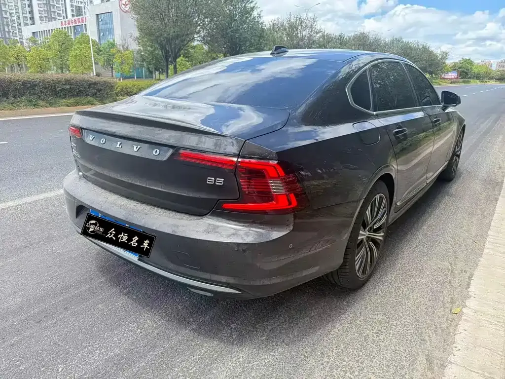 Volvo S90 — фото 4
