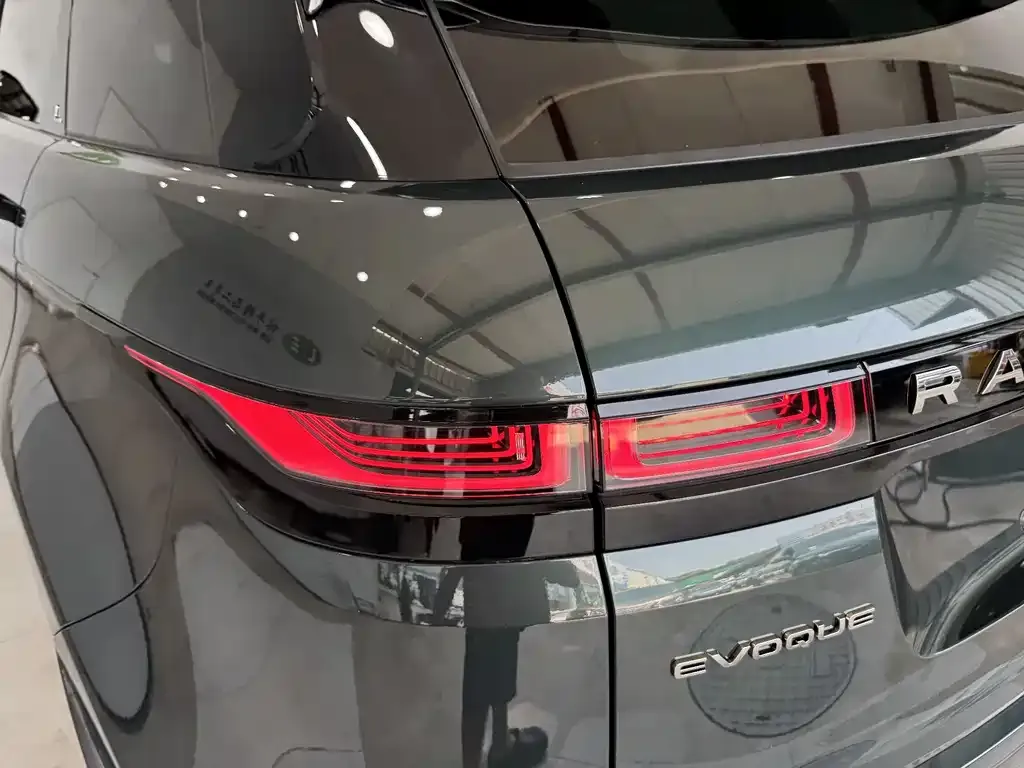 Land Rover Evoque 2023 из CN, фото 10