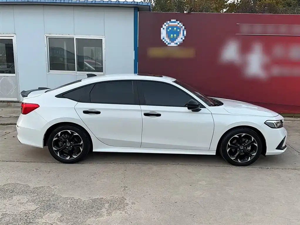 Honda Civic 2022 из CN, фото 4