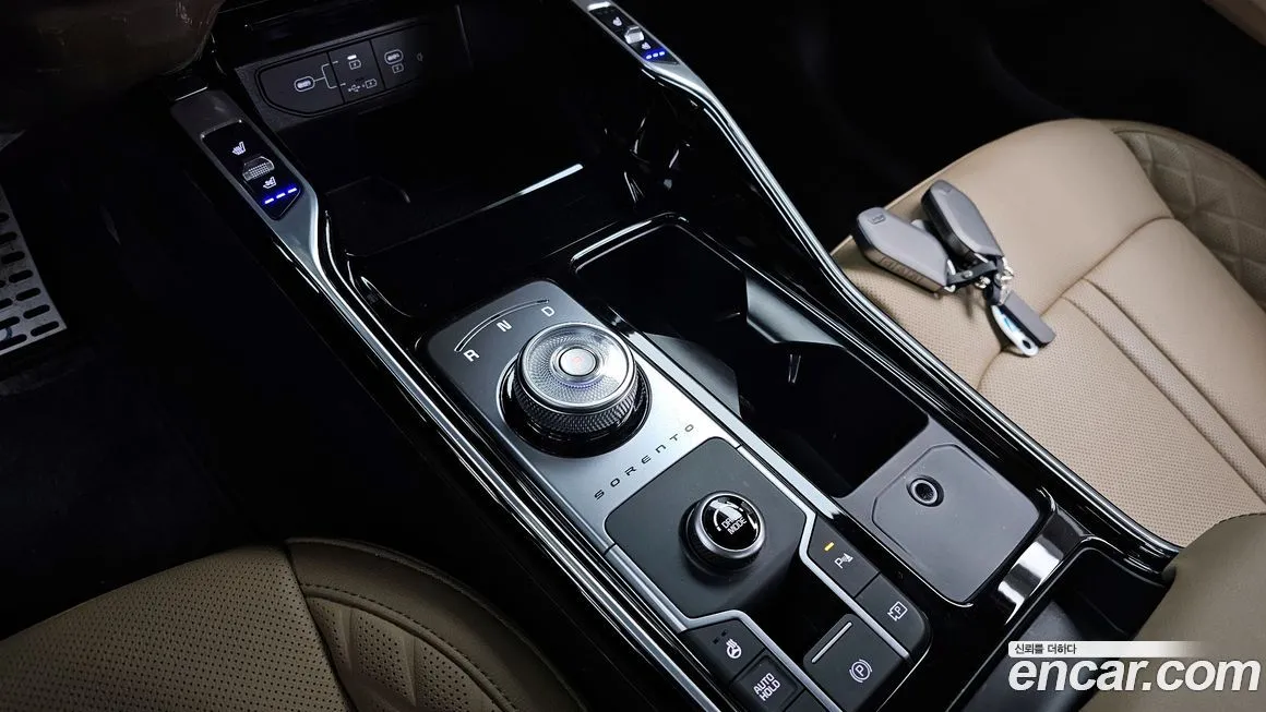 Kia Sorento — фото 9