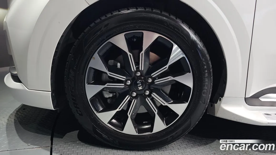 Kia Carnival 2021 из KR, фото 5