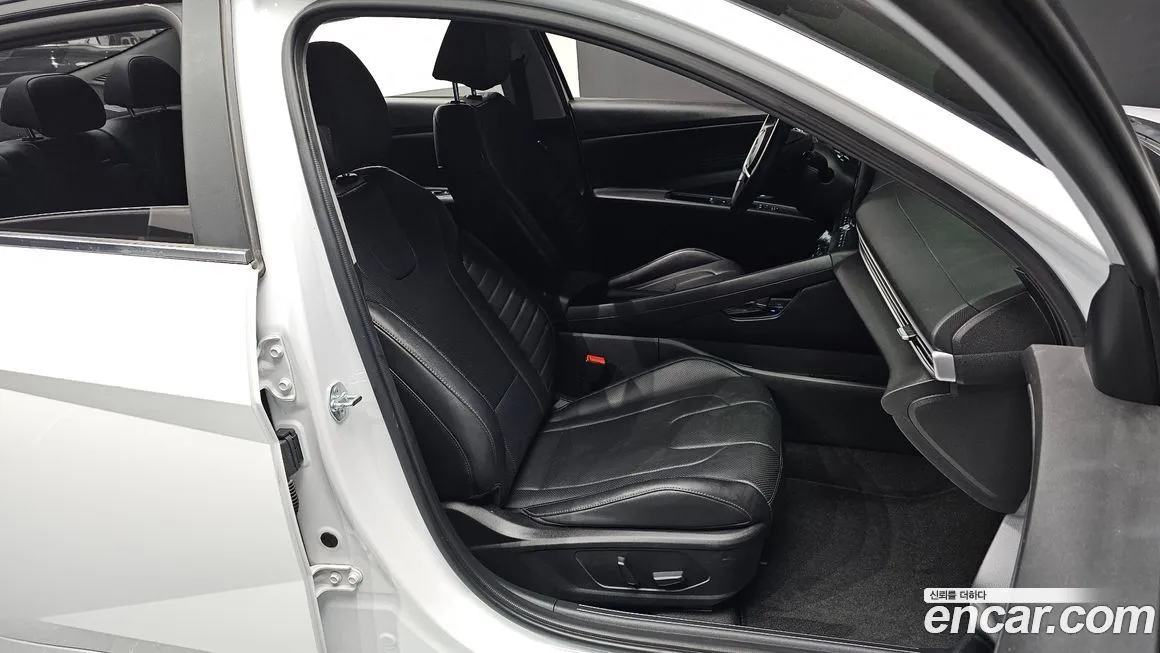 Hyundai AVANTE 2024 из KR, фото 10