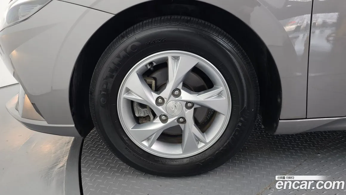 Hyundai AVANTE 2021 из KR, фото 5
