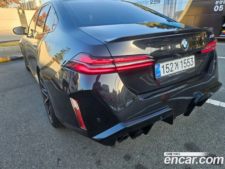 BMW M5 2025 из KR, фото 3