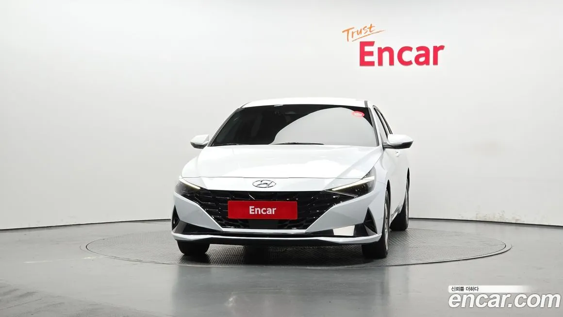 Hyundai AVANTE — фото 3