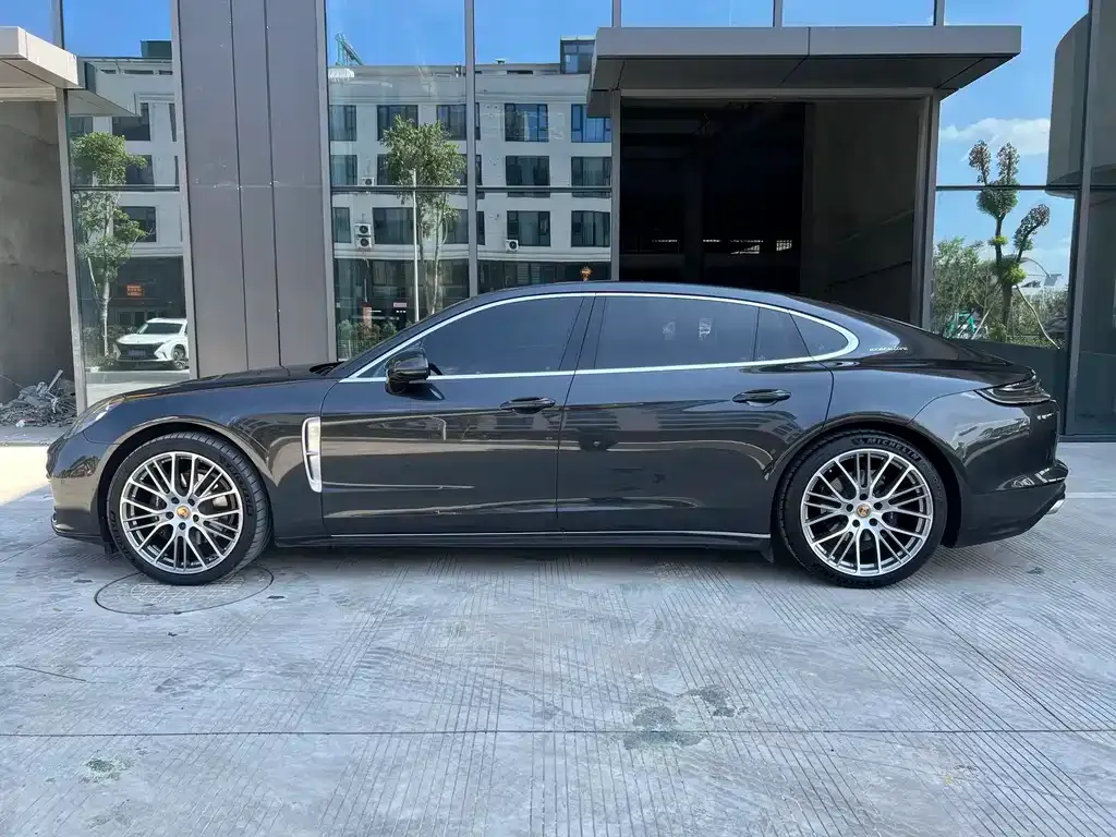 Porsche Panamera 2023 из CN, фото 4