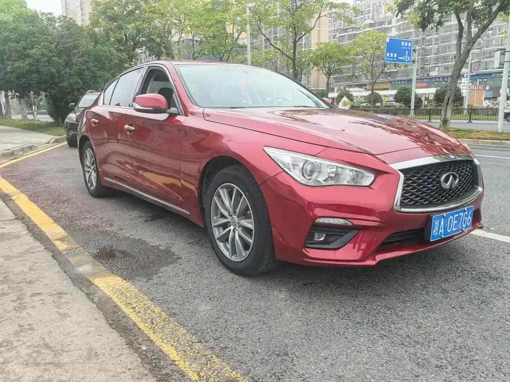 Infiniti Q50L 2021 из CN, фото 3