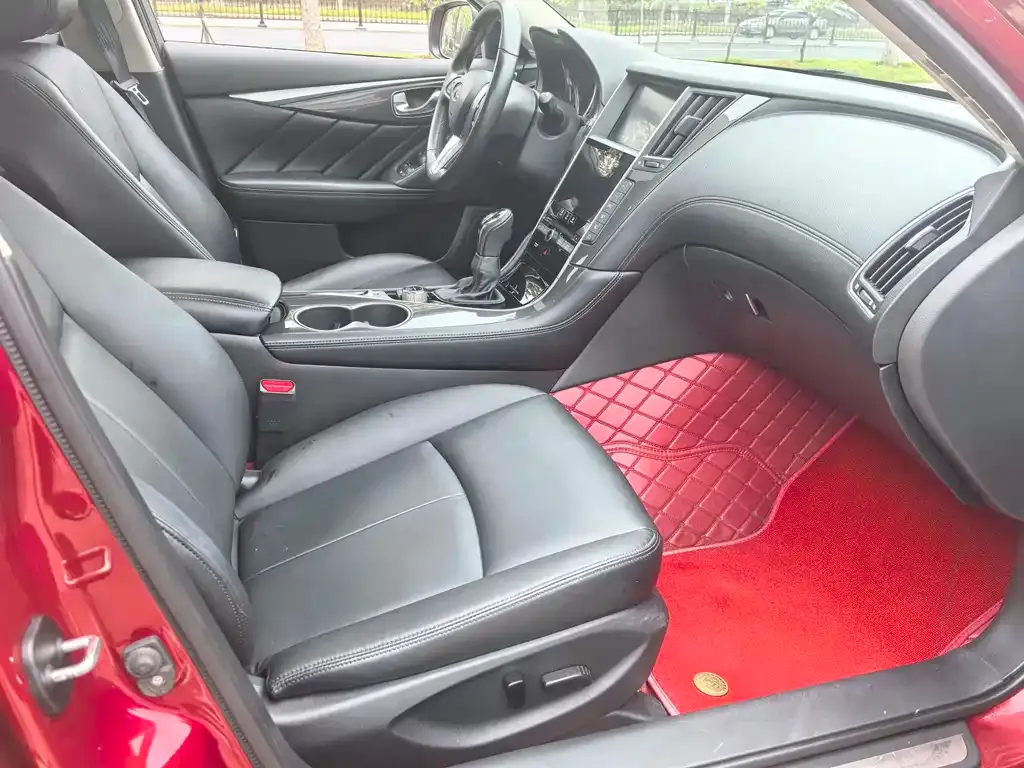 Infiniti Q50L 2021 из CN, фото 9