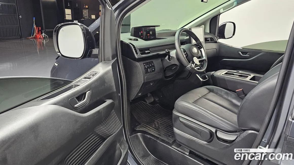 Hyundai Staria 2023 из KR, фото 10