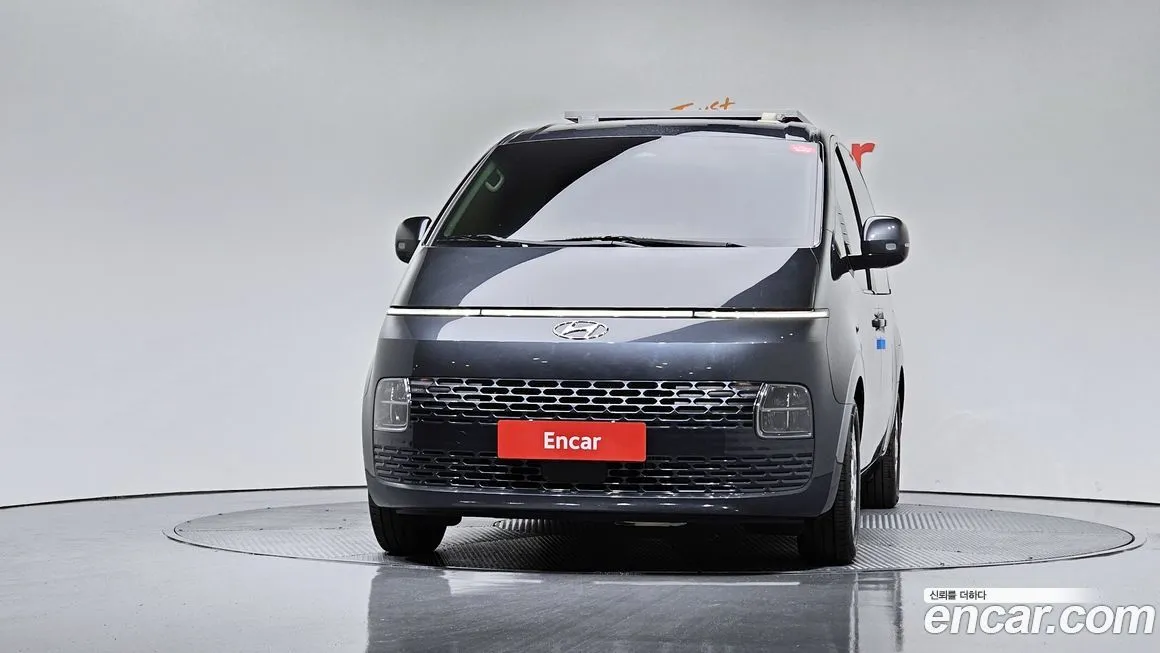 Hyundai Staria 2023 из KR, фото 3